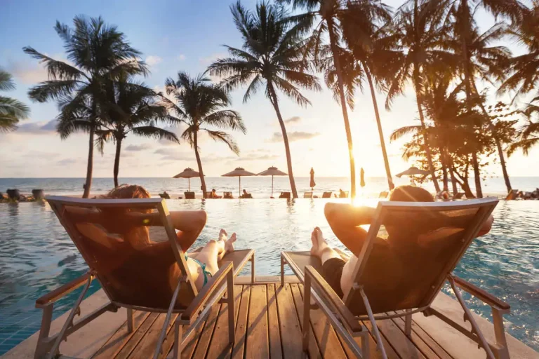 How do you indentify seasonality in hospitality (1) (1)